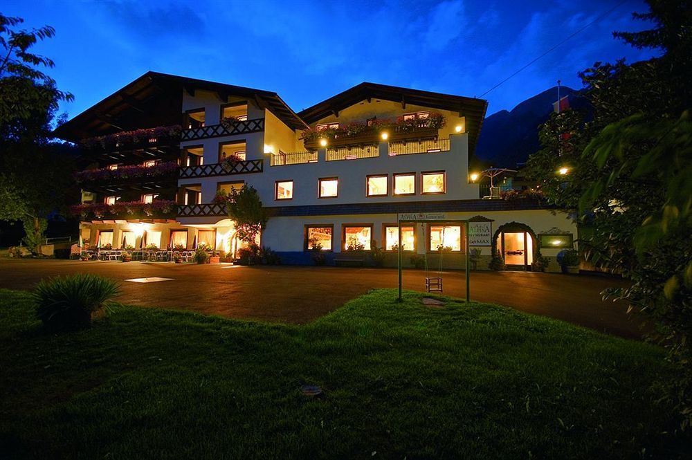 Hotel Alpina Superior Pettneu am Arlberg Exterior foto
